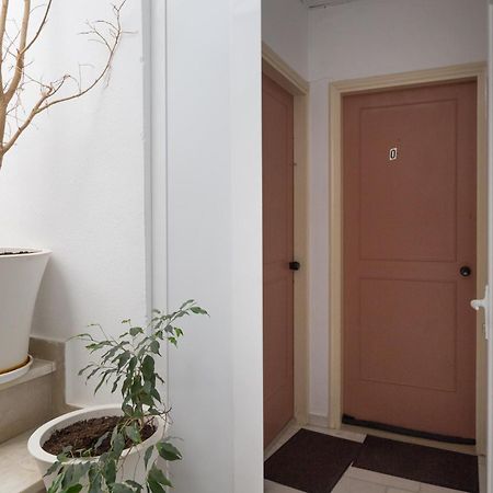 העיירה רתימנו Theo Apartments מראה חיצוני תמונה