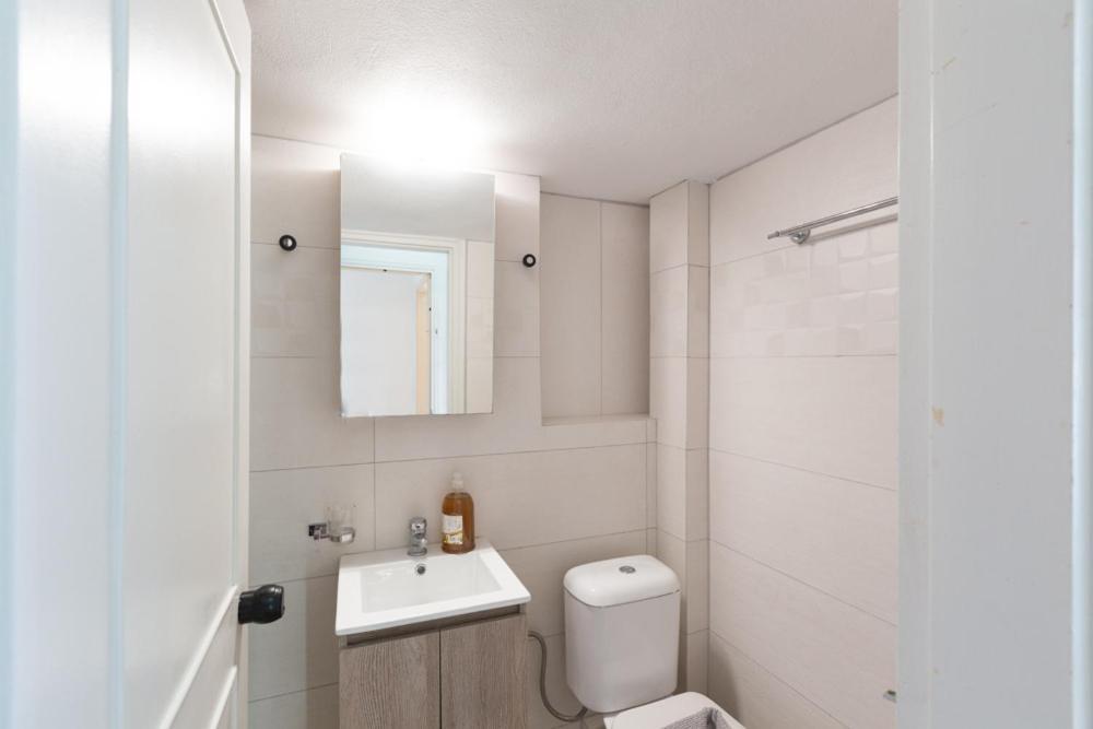 העיירה רתימנו Theo Apartments מראה חיצוני תמונה